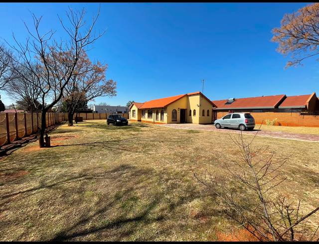 4 BEDROOM HOUSE FOR SALE IN BAKERTON